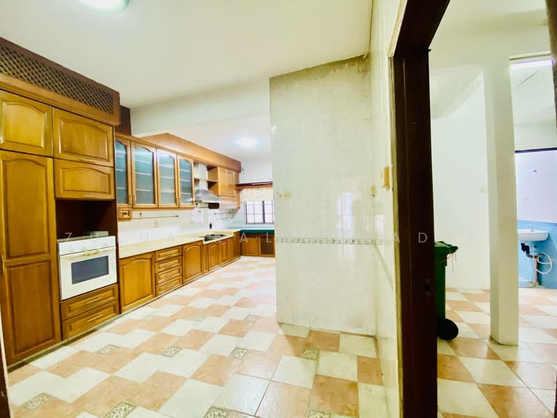 2-storey Terraced House for Sale in Taman Bukit Maluri (Kepong) - Zulhaikal Asmadee - Kitchen - PropertyGuru.com.my