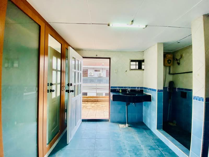2-storey Terraced House for Sale in Taman Bukit Maluri (Kepong) - Zulhaikal Asmadee - Kitchen - PropertyGuru.com.my