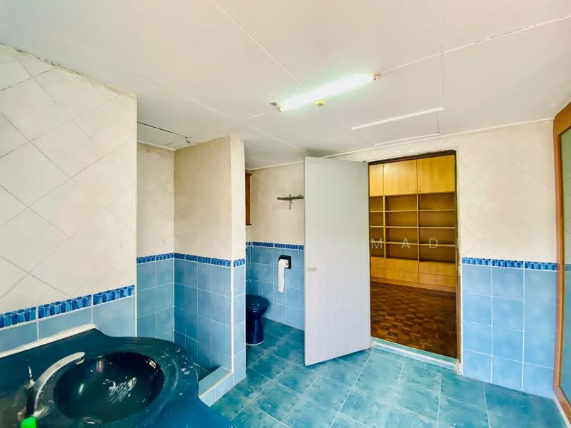 2-storey Terraced House for Sale in Taman Bukit Maluri (Kepong) - Zulhaikal Asmadee - Bathroom - PropertyGuru.com.my
