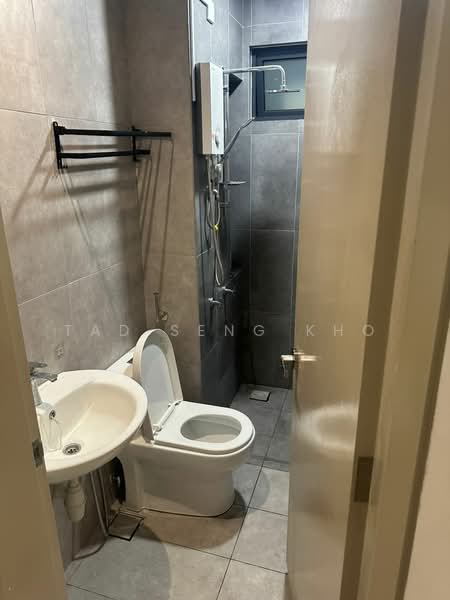 Servis Apartment untuk Disewa di The Harmony - Tad Seng Kho - Bathroom - PropertyGuru.com.my
