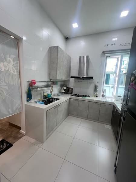 Rumah Berkembar untuk Dijual di Bandar Sungai Long (Selangor) - Shanny Tan - Kitchen - PropertyGuru.com.my