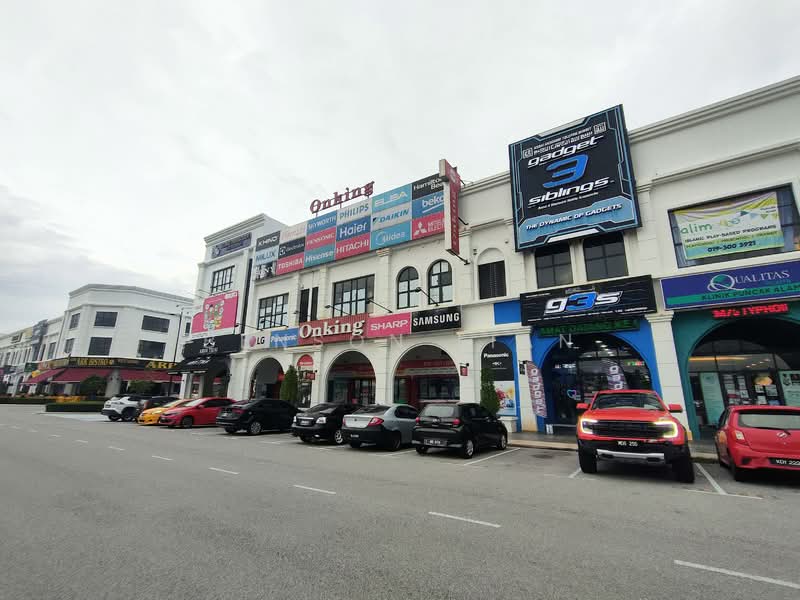 Shop for Rent in Puncak Alam (Selangor) - Benson Lian - Exterior - PropertyGuru.com.my