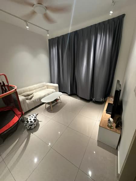 Servis Apartment untuk Disewa di The Harmony - Tad Seng Kho - Living Room - PropertyGuru.com.my