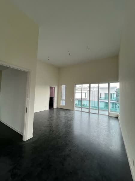 Rumah Berkembar untuk Dijual di Bandar Sungai Long (Selangor) - Shanny Tan - Living Room - PropertyGuru.com.my