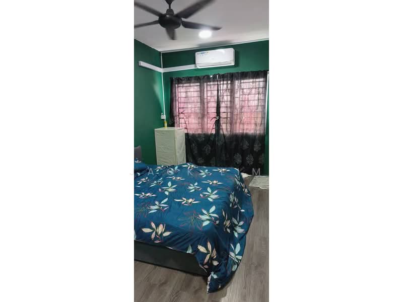 Pangsapuri untuk Dijual di De Cemara apartment setia alam - Jack Lim - Bedroom - PropertyGuru.com.my