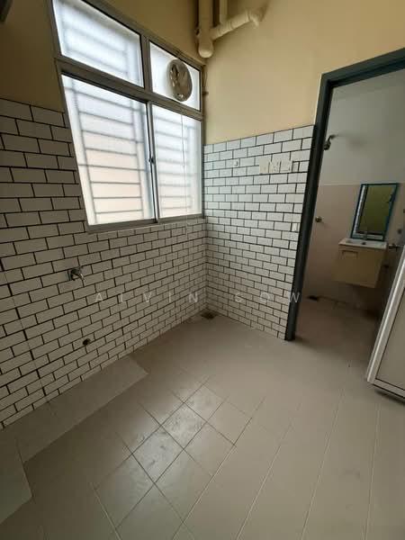 Condominium for Sale at Symphony Heights (Simfoni Heights) - Alvin Sow - Kitchen - PropertyGuru.com.my