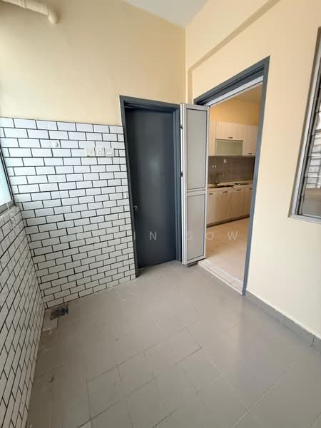 Condominium for Sale at Symphony Heights (Simfoni Heights) - Alvin Sow - Kitchen - PropertyGuru.com.my