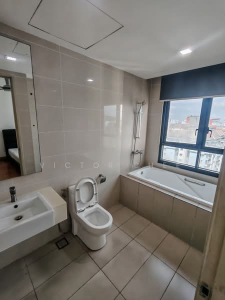 Service Residence for Sale at KL Gateway Residences - Victor Chee - Bathroom - PropertyGuru.com.my