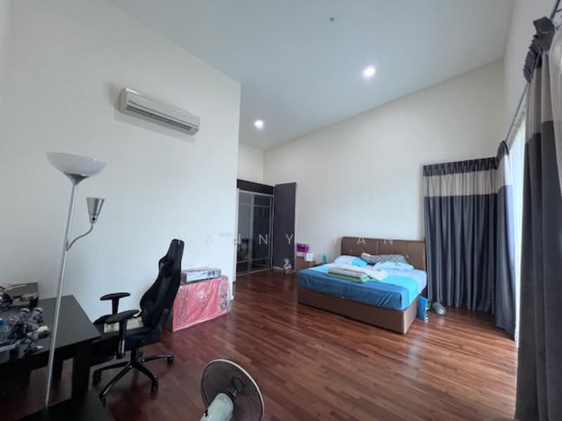 Rumah Berkembar untuk Dijual di Bandar Sungai Long (Selangor) - Shanny Tan - Bedroom - PropertyGuru.com.my