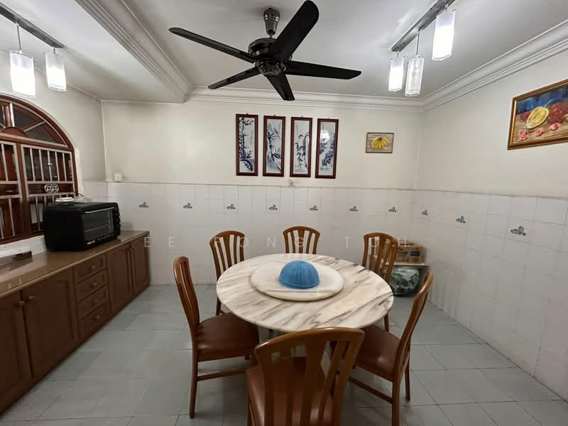Rumah Berkembar untuk Dijual di Taman Impian Emas (Skudai) - Ee Fong Toh - Dining Room - PropertyGuru.com.my