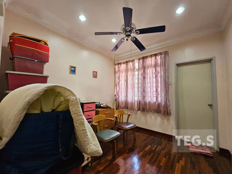 Rumah Teres untuk Dijual di Kota Kemuning (Shah Alam) - Shawn Seow - Bedroom - PropertyGuru.com.my