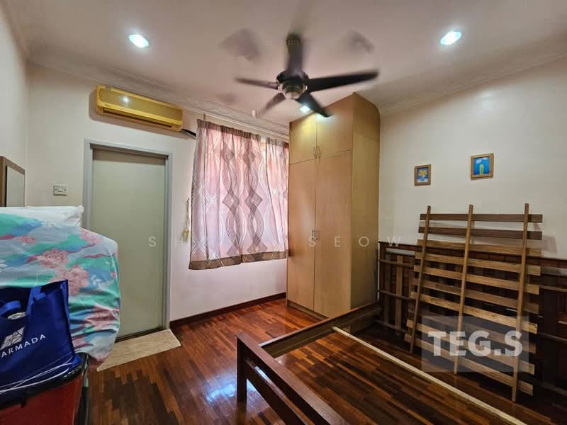 Rumah Teres untuk Dijual di Kota Kemuning (Shah Alam) - Shawn Seow - Bedroom - PropertyGuru.com.my