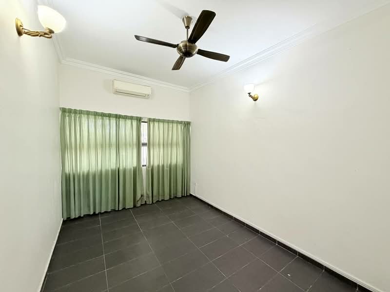 1-storey Terraced House for Sale in Taman Ehsan (Kepong) - Azrul Ismail - Interior - PropertyGuru.com.my