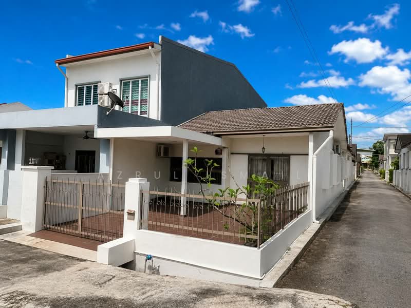 1-storey Terraced House for Sale in Taman Ehsan (Kepong) - Azrul Ismail - Exterior - PropertyGuru.com.my