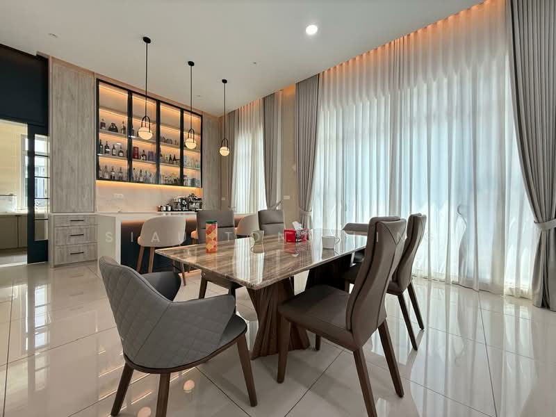 Condominium for Sale at The Cove Semi-Detached @ Horizon Hills - Siau Tong Ling - Dining Room - PropertyGuru.com.my