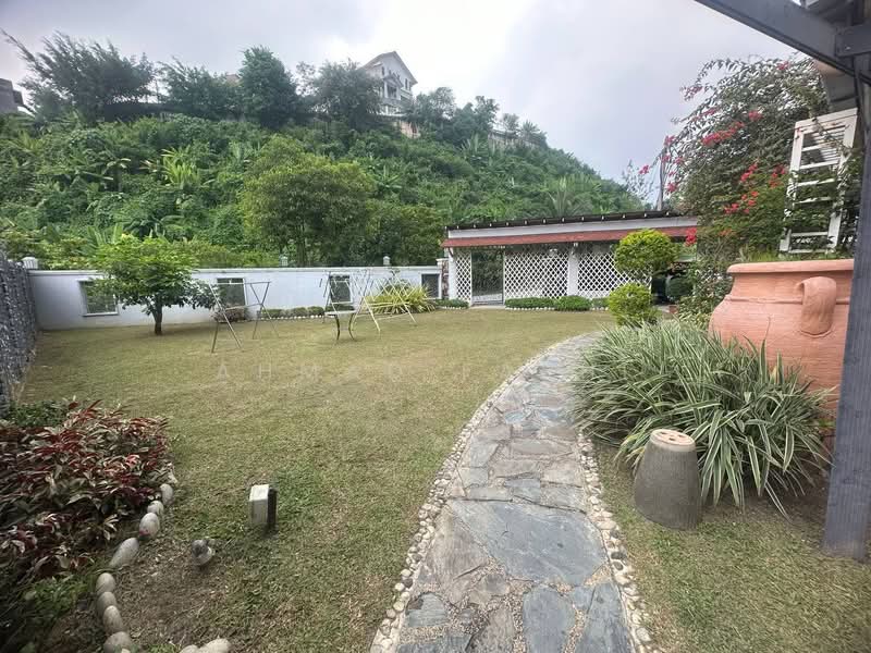 Semi-Detached House for Sale in Ukay Perdana (Ulu Kelang) - Ahmad Farhi - Garden - PropertyGuru.com.my