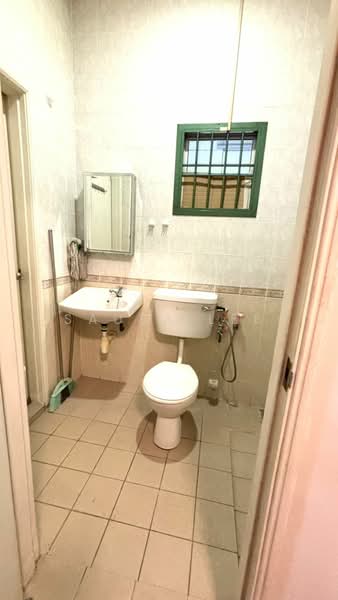 2-storey Terraced House for Rent in Taman Impian Emas (Skudai) - Sausa Lee - Bathroom - PropertyGuru.com.my