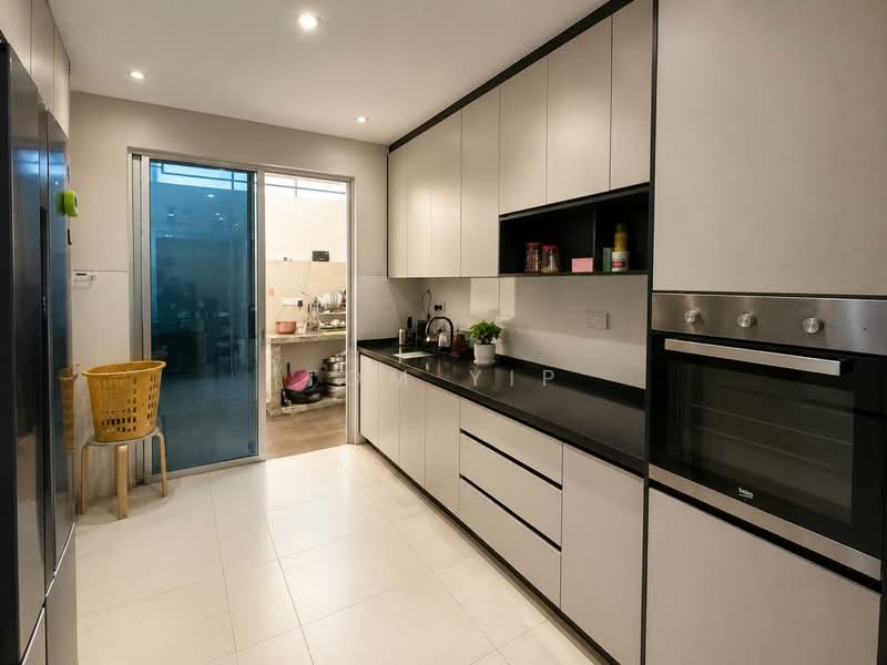 Rumah Teres 2.5-Tingkat untuk Dijual di Rawang (Selangor) - Tom Yip - Kitchen - PropertyGuru.com.my
