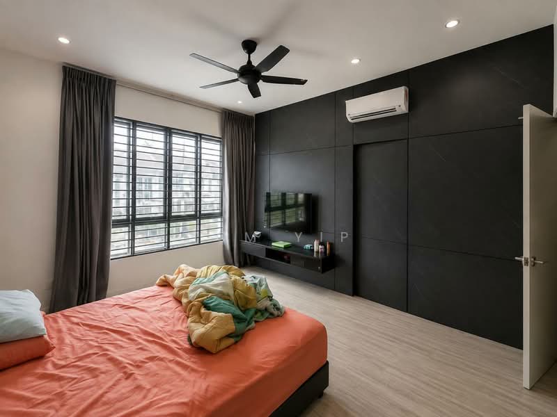 Rumah Teres 2.5-Tingkat untuk Dijual di Rawang (Selangor) - Tom Yip - Bedroom - PropertyGuru.com.my