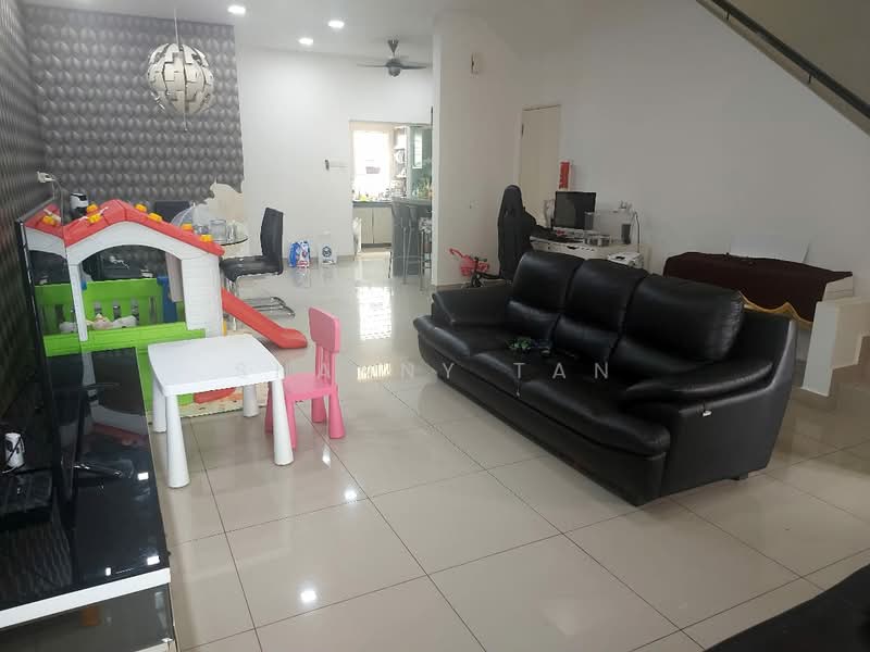 Rumah Teres untuk Dijual di Taman Cheras Idaman (Cheras) - Shanny Tan - Living Room - PropertyGuru.com.my