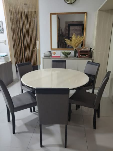 Condominium for Sale at Amberside @ Country Garden Danga Bay - Guang Jun Loh - Dining Room - PropertyGuru.com.my