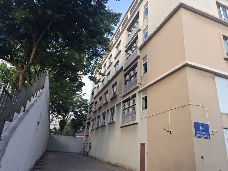 Kedai / Pejabat untuk Disewa di Taman Wangsa Permai (Kepong) - FC Wong - Exterior - PropertyGuru.com.my