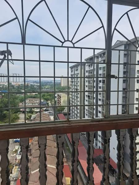 Pangsapuri untuk Disewa di Sri Raya Apartments - Nurra Eikin - View - PropertyGuru.com.my