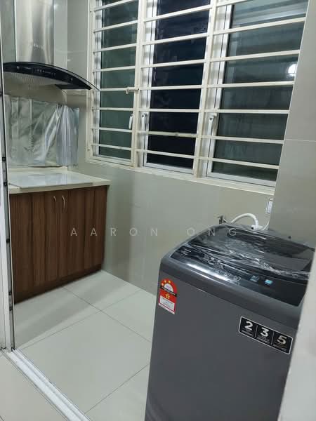 Condominium for Rent at 222 Residency - Aaron Ong - Kitchen - PropertyGuru.com.my