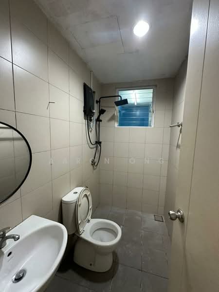 Condominium for Rent at 222 Residency - Aaron Ong - Bathroom - PropertyGuru.com.my