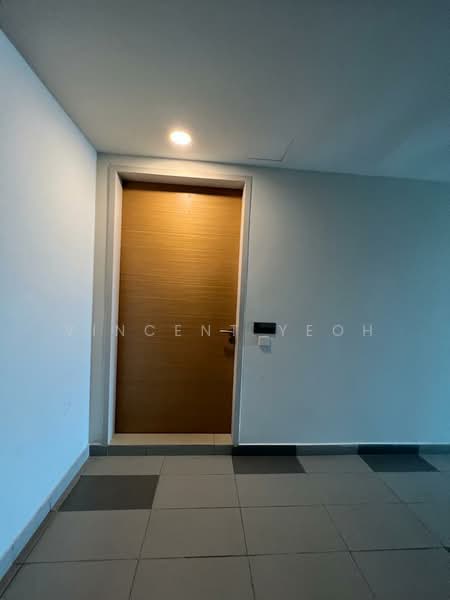 Service Residence for Sale at The Leafz @ Dedaun - Vincent Yeoh - Entrance - PropertyGuru.com.my