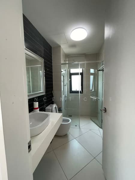 Condominium for Rent at Sky Condominium (Skyz Residence) - Vincent Chye - Bathroom - PropertyGuru.com.my