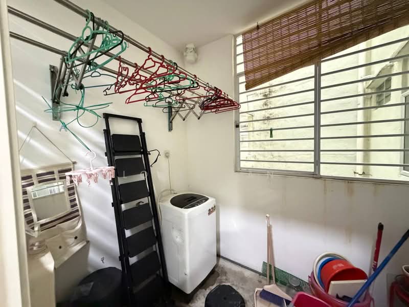 Pangsapuri untuk Disewa di Flora Damai - Louis Tan - Interior - PropertyGuru.com.my