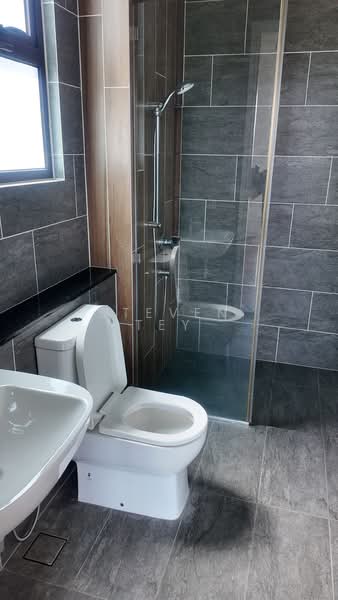 Bungalow for Sale in Setia Eco Park (Setia Alam) - Steven Tey - Bathroom - PropertyGuru.com.my