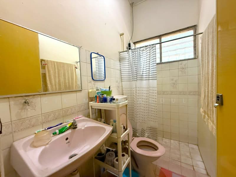 2-storey Terraced House for Sale in Taman Melati (Setapak) - Cik Maya Abdul - Bathroom - PropertyGuru.com.my