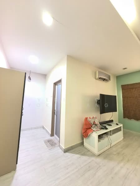 Rumah Teres 2.5 Tingkat untuk Dijual di Klang (Selangor) - Veni Foo Yoke Fuang - Living Room - PropertyGuru.com.my
