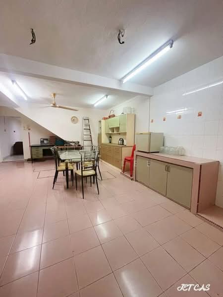 Rumah Teres untuk Dijual di Taman Banting Baru (Banting) - Tom Lee - PropertyGuru.com.my