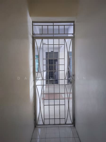 Servis Apartment untuk Disewa di Millennium Place @ Millennium Square - Darren Chan - Corridor - PropertyGuru.com.my