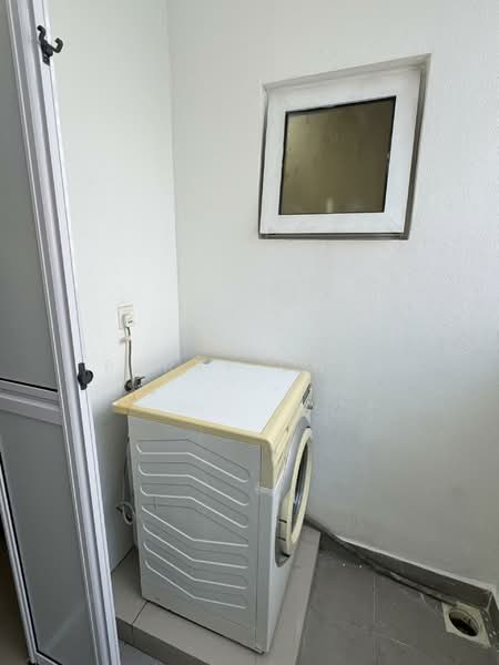 Kondominium untuk Disewa di The Holmes 1 - Perry Chai - Interior - PropertyGuru.com.my