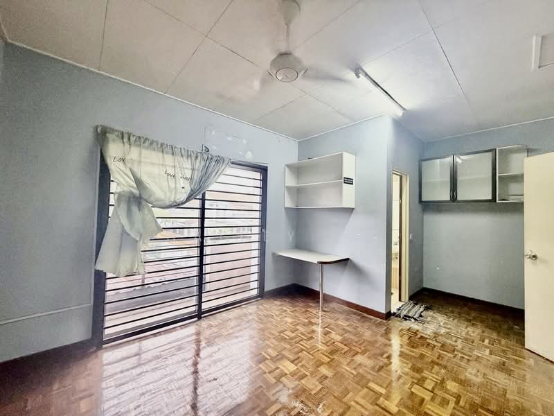 2-storey Terraced House for Sale in Setia Indah (Setia Alam) - Hailey Ho - Interior - PropertyGuru.com.my
