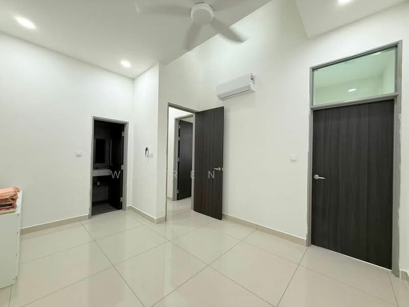 Rumah Kluster untuk Disewa di Skudai (Johor) - Warren Tay - Bedroom - PropertyGuru.com.my