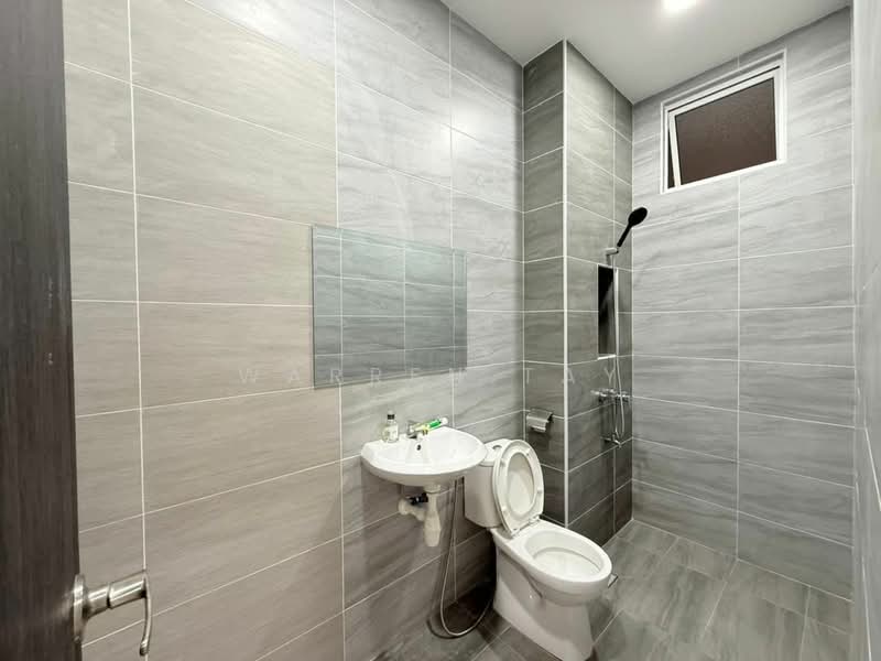 Rumah Kluster untuk Disewa di Skudai (Johor) - Warren Tay - Bathroom - PropertyGuru.com.my