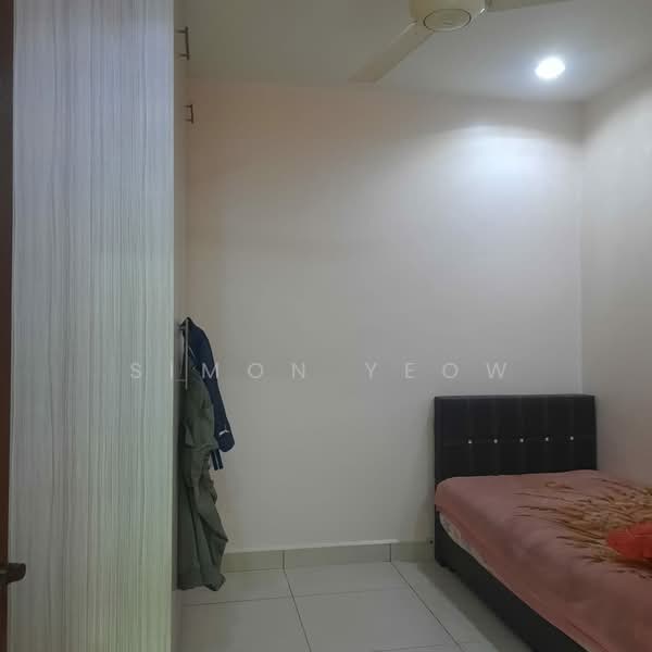 2-storey Terraced House for Sale in Bandar Putra Permai (Seri Kembangan) - Simon Yeow - Bedroom - PropertyGuru.com.my