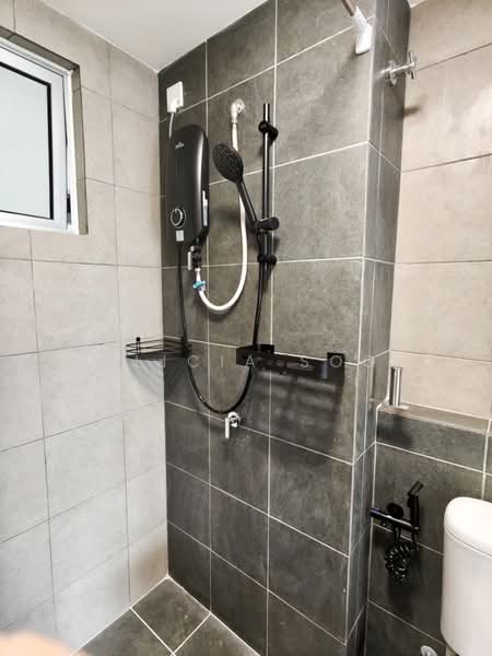 Condominium for Rent at Residensi Dutamas Dahlia - Alicia Soo - Bathroom - PropertyGuru.com.my