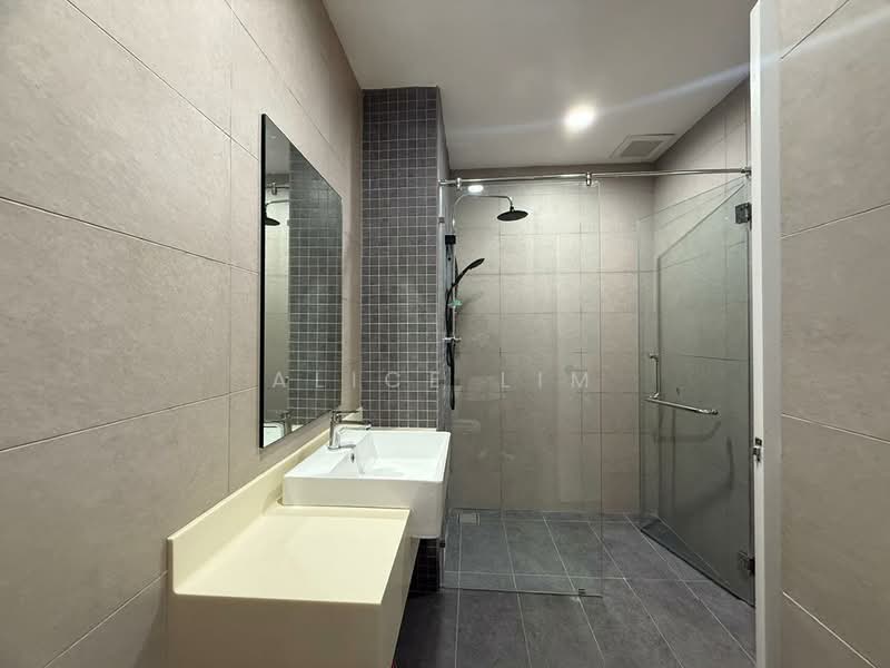 Condominium for Rent at Bangsar Hill Park - Alice Lim - Master Bathroom 3 - PropertyGuru.com.my
