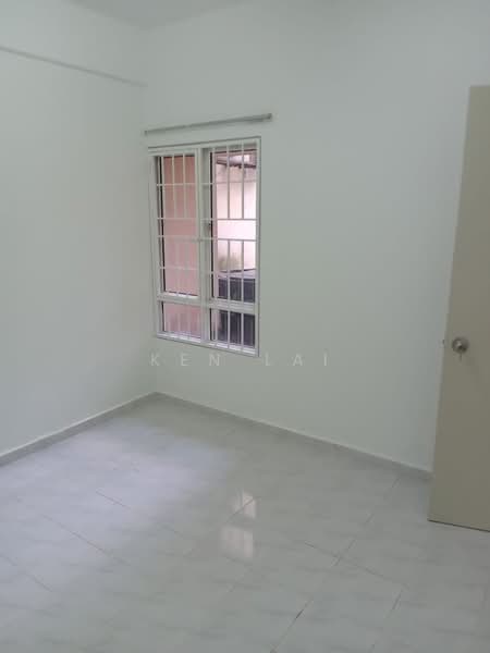 Apartment for Sale at Seri Puri - Ken Lai - Bedroom - PropertyGuru.com.my