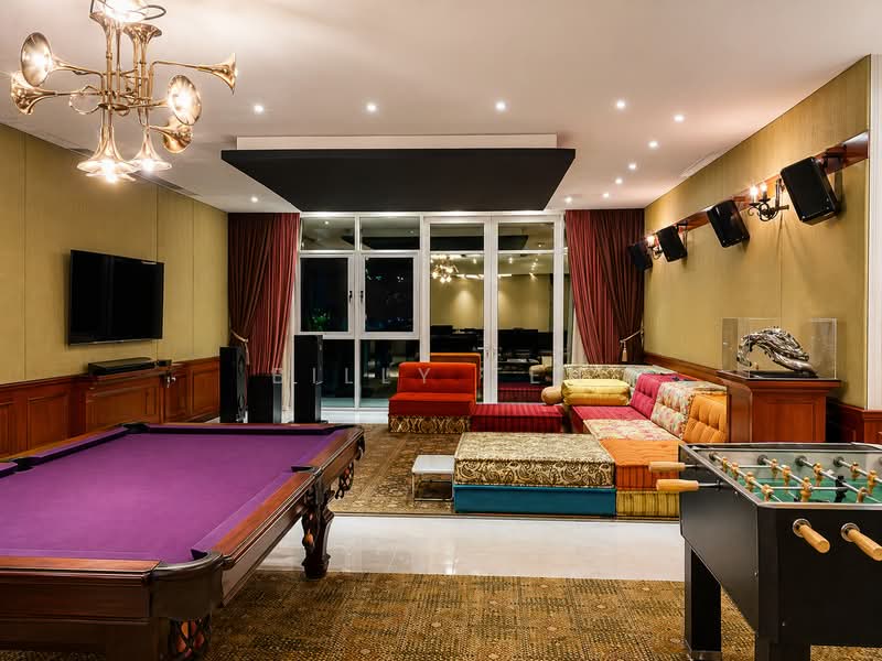 Kondominium untuk Dijual di 8 Gurney (The Shore Condominium) - Billy Teh - Living Room - PropertyGuru.com.my