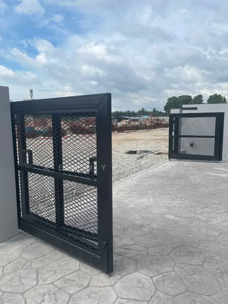 Factory for Rent in Taman Meru Selatan (Klang) - Kenny Voon - Exterior - PropertyGuru.com.my