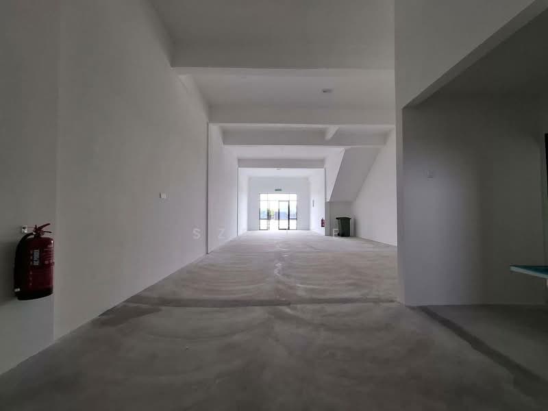 Shop / Office for Rent in Taman Kota Masai (Pasir Gudang) - Sze Lee - Interior - PropertyGuru.com.my