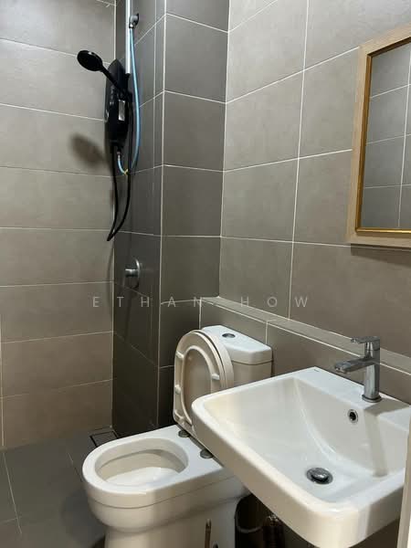 Servis Apartment untuk Disewa di D'Pristine - Ethan How - Bathroom - PropertyGuru.com.my