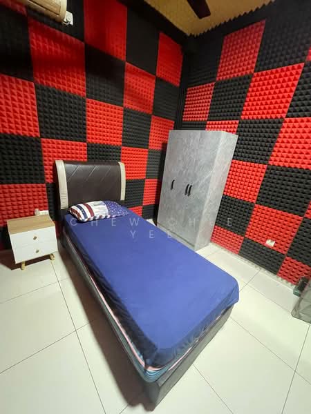 Rumah Teres 2 Tingkat untuk Disewa di Mutiara Rini (Skudai) - Chew Chee Yee - Bedroom - PropertyGuru.com.my